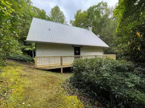 569 Walnut Gap Rd, Cullowhee, NC 28723 photo 9