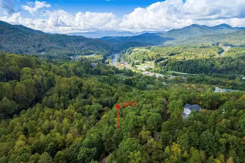 lot Apt 2 Fullwood Ln, Dillsboro, NC 28725