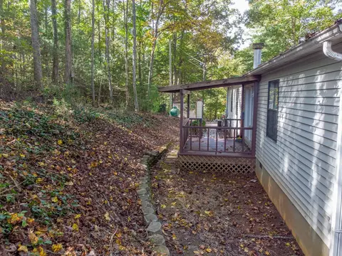 84 Hickory Knob Rd, Franklin, NC 28734 photo 55