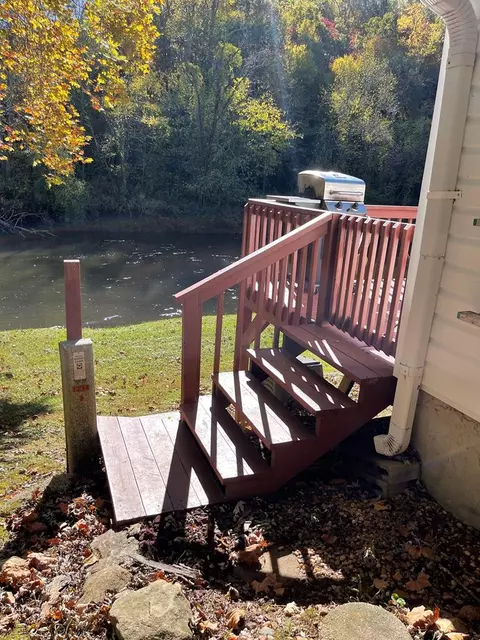 40 Delta Ln, Sylva, NC 28779 photo 1