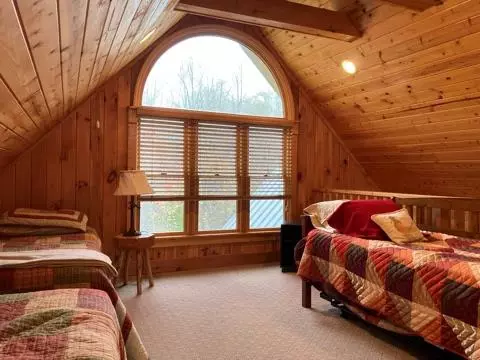 252 Jay Bird Dr, Sylva, NC 28779 photo 17