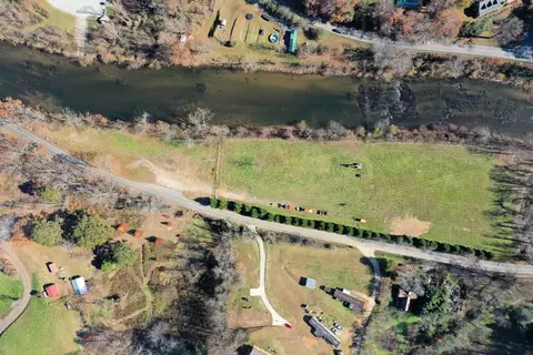 380 Mockingbird Ln, Sylva, NC 28779 photo 5