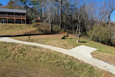 380 Mockingbird Ln, Sylva, NC 28779 photo 3