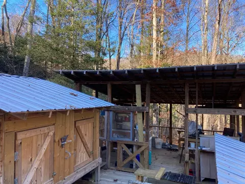 38 Snow Bird Rd, Sylva, NC 28779 photo 4