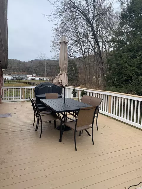 211 Hall Town Rd, Sylva, NC 28779 photo 31