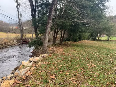 211 Hall Town Rd, Sylva, NC 28779 photo 34