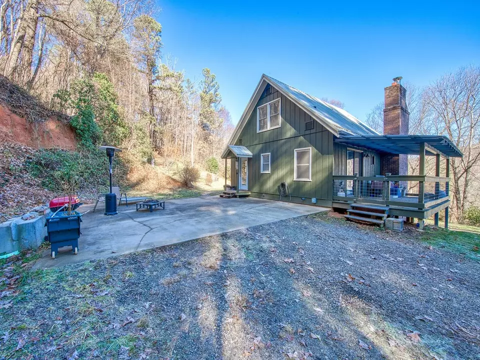  290 Wilson Branch Rd, Canton, NC 28716 photo 2
