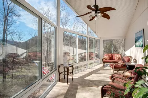46 Discovery Pl, Sylva, NC 28779 photo 6