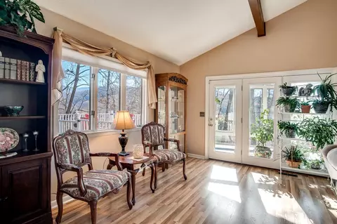 46 Discovery Pl, Sylva, NC 28779 photo 3