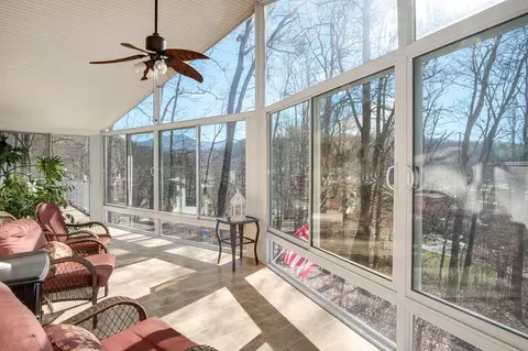 46 Discovery Pl, Sylva, NC 28779 photo 7