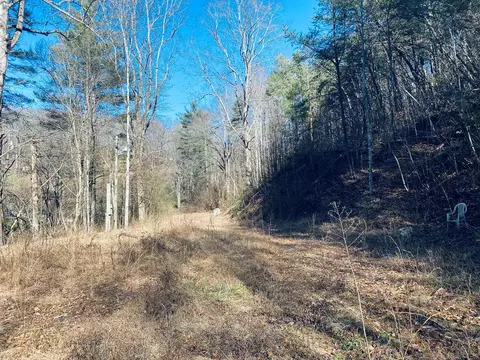 84 Infinity Ln, Sylva, NC 28725 photo 5