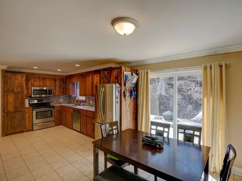95 Parkview Ln, Franklin, NC 28734 photo 6