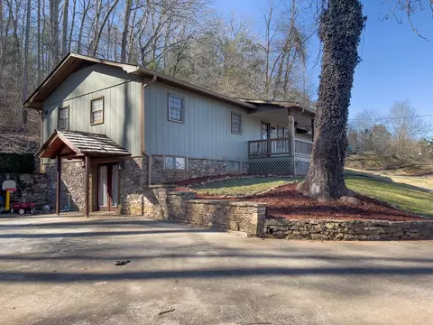 95 Parkview Ln, Franklin, NC 28734 photo 1