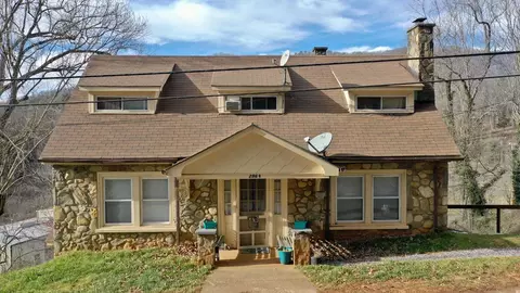 296 Savannah Dr, Sylva, NC 28779 photo 1