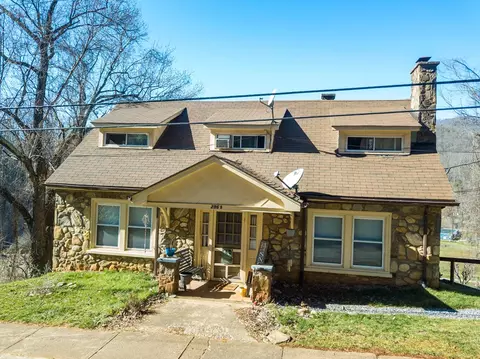 296 Savannah Dr, Sylva, NC 28779 photo 5