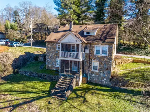 296 Savannah Dr, Sylva, NC 28779 photo 9