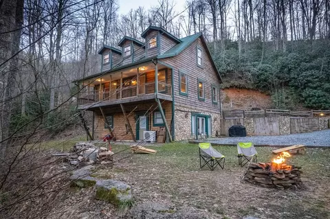 89 Big Bear Mtn, Sylva, NC 28779 photo 8