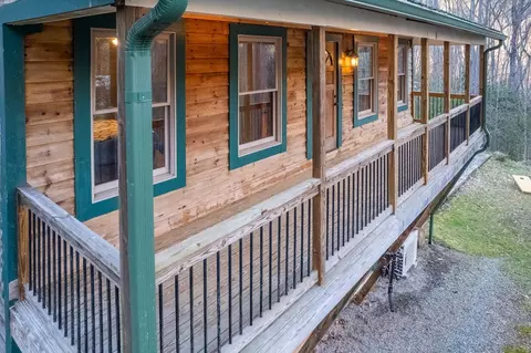 89 Big Bear Mtn, Sylva, NC 28779 photo 11