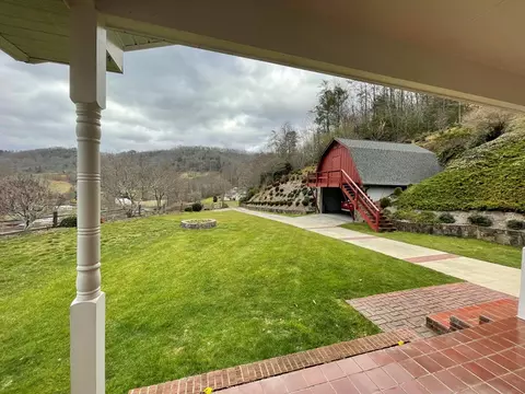 110 Grey Stone Dr, Sylva, NC 28779 photo 6