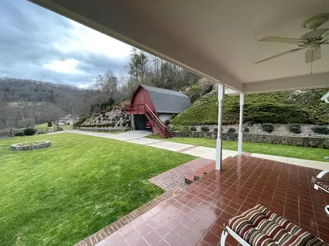 110 Grey Stone Dr, Sylva, NC 28779 photo 5