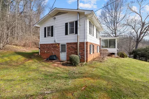 677 Monteith Branch Rd, Sylva, NC 28779 photo 3