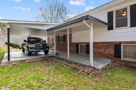 677 Monteith Branch Rd, Sylva, NC 28779 photo 8