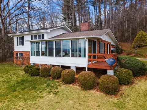677 Monteith Branch Rd, Sylva, NC 28779 photo 1