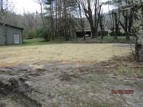1081 Middlefork Rd, Other, NC 28712 photo 2
