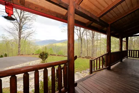 125 Bear Hug Way, Sylva, NC 28779 photo 34