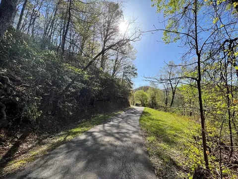 00 Scofield Rd, Franklin, NC 28734