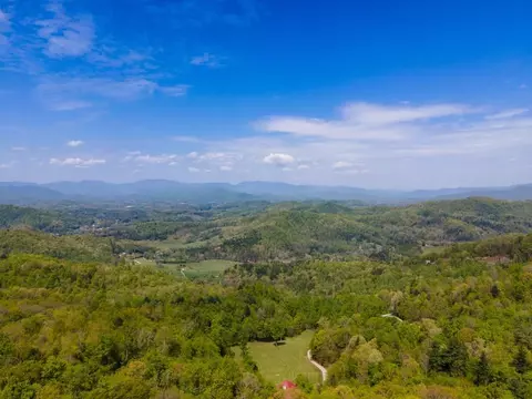 00 Bear Paw Rdg Rd, Franklin, NC 28734