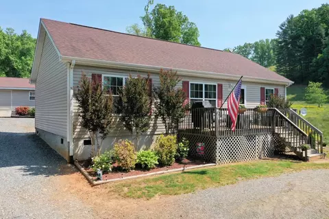 918 Monteith Branch Rd, Sylva, NC 28779 photo 3