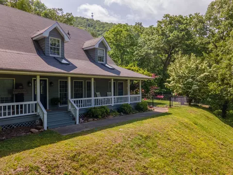247 Cowan St, Sylva, NC 28779 photo 4