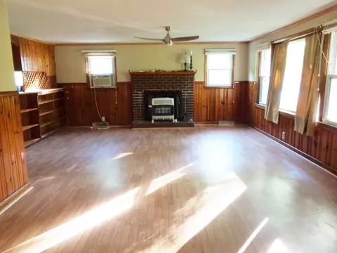 45 Red Red Ln, Sylva, NC 28779 photo 2