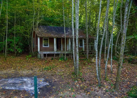 6852 Upper Burningtown Rd, Franklin, NC 28734 photo 3