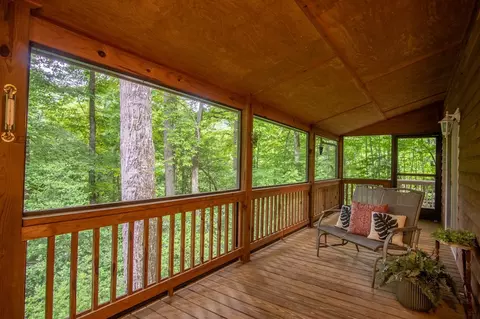 113 October Ln, Sylva, NC 28779 photo 7