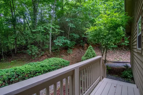 113 October Ln, Sylva, NC 28779 photo 10