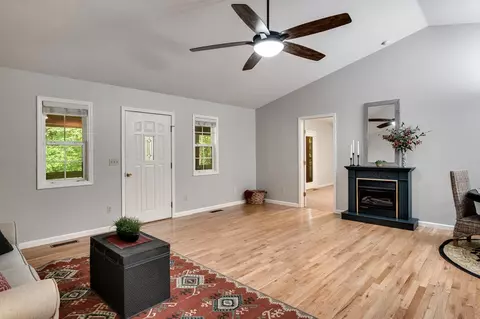 113 October Ln, Sylva, NC 28779 photo 17