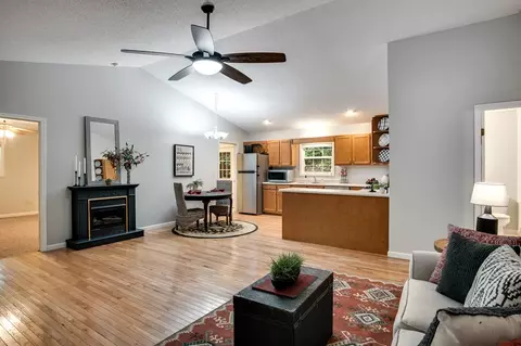 113 October Ln, Sylva, NC 28779 photo 13