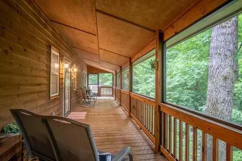 113 October Ln, Sylva, NC 28779 photo 8