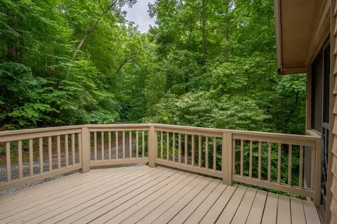 113 October Ln, Sylva, NC 28779 photo 5