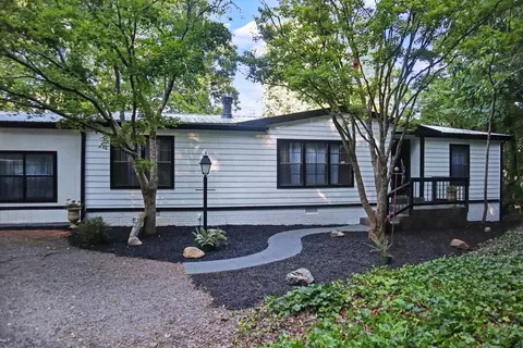 100 Middle Dr, Franklin, NC 28734 photo 1
