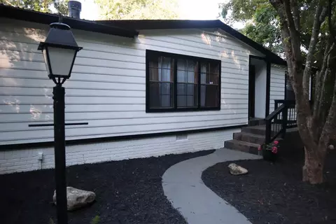 100 Middle Dr, Franklin, NC 28734 photo 3