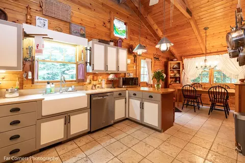 346 Suntrace Cir, Cullowhee, NC 28723 photo 5