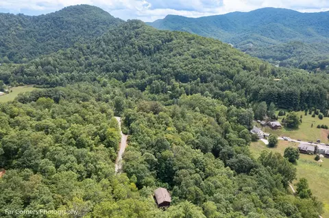 346 Suntrace Cir, Cullowhee, NC 28723 photo 22