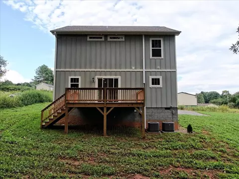 225 Ridge View Dr, Clyde, NC 28721 photo 6