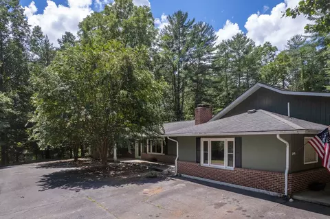 303 Hill St, Dillsboro, NC 28725 photo 10
