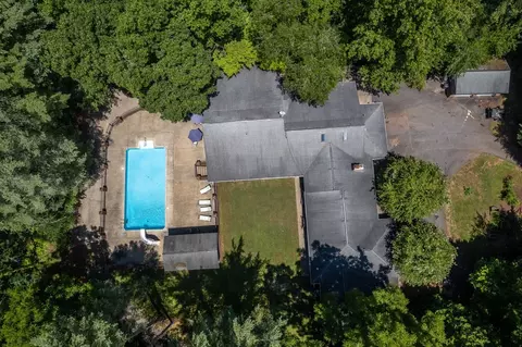 303 Hill St, Dillsboro, NC 28725 photo 3
