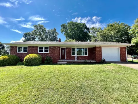 124 Leaf Ln, Clyde, NC 28721 photo 1