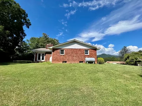 124 Leaf Ln, Clyde, NC 28721 photo 37